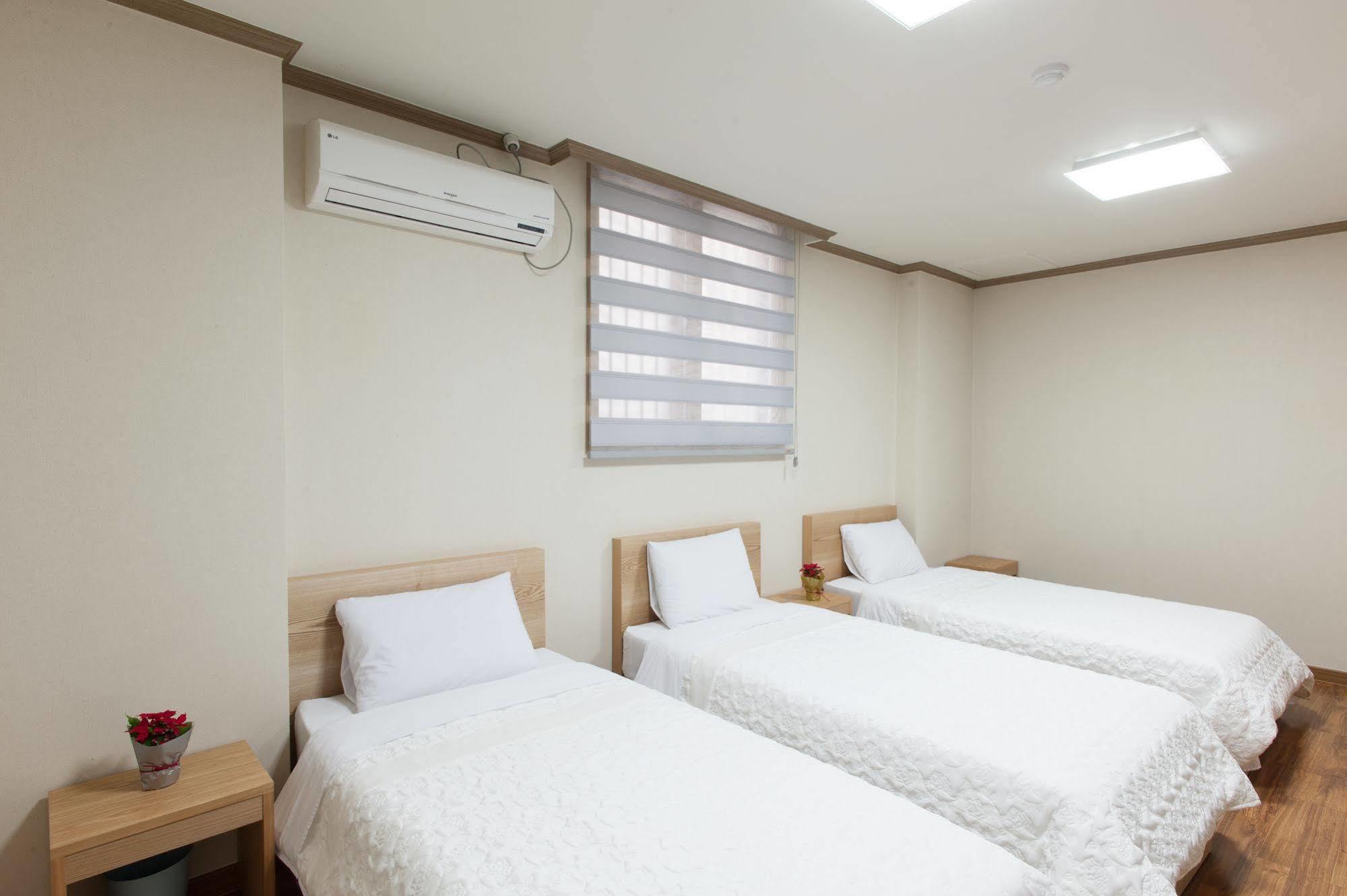 Benikea Hotel Flower Seoul Exterior foto