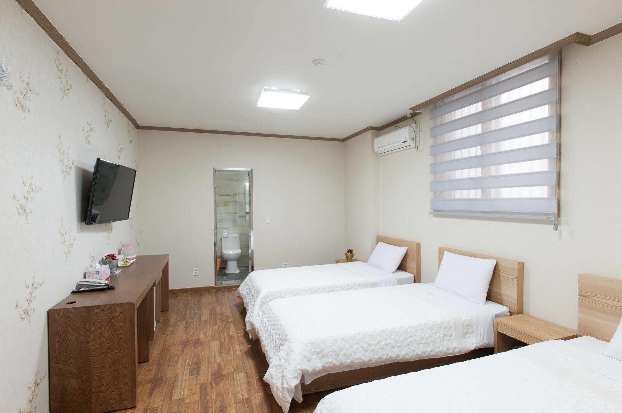 Benikea Hotel Flower Seoul Exterior foto